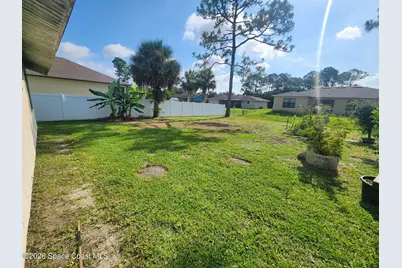 1617 Jupiter Boulevard NW, Palm Bay, FL 32907 - Photo 4