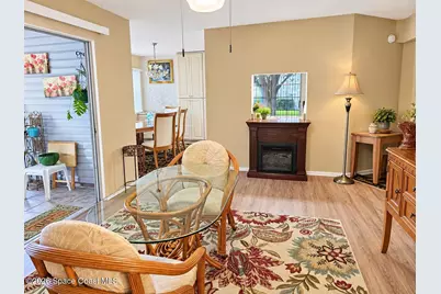 4880 Lake Waterford Way W #3-220, Melbourne, FL 32901 - Photo 10