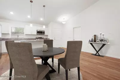 419 Carpenter Avenue NW #14, Palm Bay, FL 32907 - Photo 8
