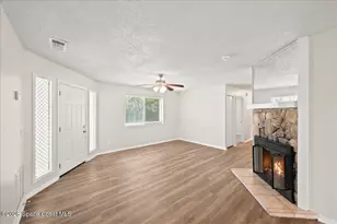 428 Trumpet St SW, Palm Bay, FL 32908 - Photo 4
