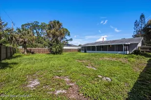 428 Trumpet St SW, Palm Bay, FL 32908 - Photo 24