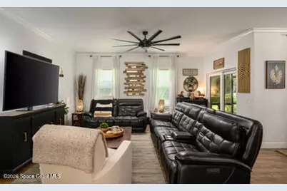 2755 65th Drive #104, Vero Beach, FL 32966 - Photo 8