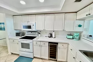 555 Harrison Ave, Cape Canaveral, FL 32920 - Photo 8