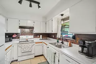 1626 Wainwright St SE, Palm Bay, FL 32909 - Photo 10