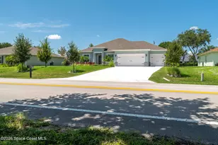 946 Roseland Rd, Sebastian, FL 32958 - Photo 32