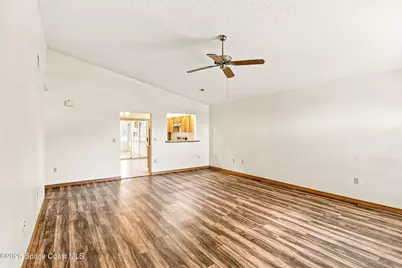 910 Cross Lake Drive, Melbourne, FL 32901 - Photo 6