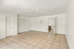 380 Emerson Dr NW, Palm Bay, FL 32907 - Photo 32