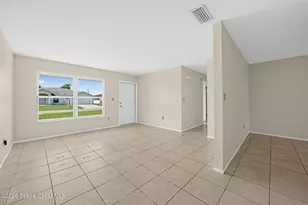 461 Mercer St NW, Palm Bay, FL 32907 - Photo 4