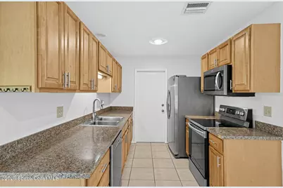 461 Mercer Street NW, Palm Bay, FL 32907 - Photo 8