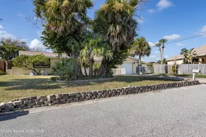 335 Brewster Road, Indialantic, FL 32903 - Photo 2