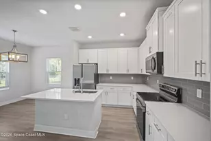 330 San Marino Rd SW, Palm Bay, FL 32908 - Photo 6