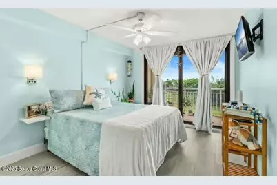 877 N Highway A1A #104, Indialantic, FL 32903 - Photo 20
