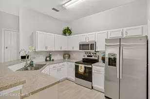 1541 Morgan Ct, Melbourne, FL 32934 - Photo 4