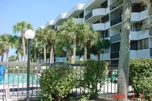 300 Columbia Dr, Cape Canaveral, FL 32920 - Photo 26