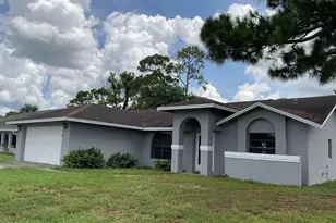 1712 Valcourt St NW, Palm Bay, FL 32907 - Photo 2