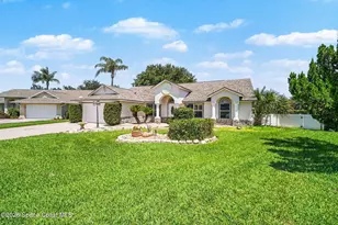 504 Lake Victoria Cir, Melbourne, FL 32940 - Photo 6