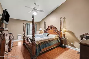 504 Lake Victoria Cir, Melbourne, FL 32940 - Photo 18