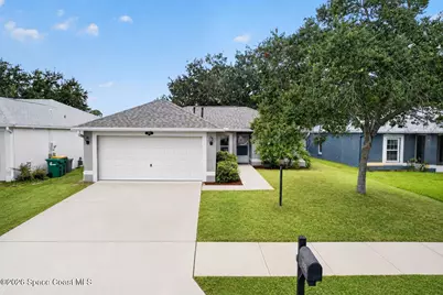 1552 Vista Lake Circle, Melbourne, FL 32904 - Photo 2
