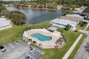 1552 Vista Lake Cir, Melbourne, FL 32904 - Photo 32