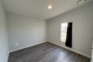 1001 Waterway Dr, Barefoot Bay, FL 32976 - Photo 10