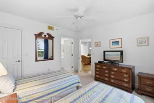 426 Bouchelle Dr, New Smyrna Beach, FL 32169 - Photo 34