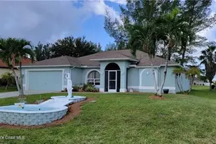 112 SW 34th Pl, Cape Coral, FL 33993 - Photo 2