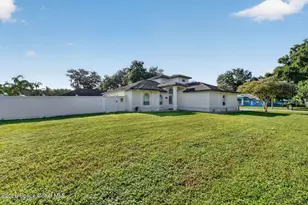 4670 Patrick Ln, Cocoa, FL 32927 - Photo 4