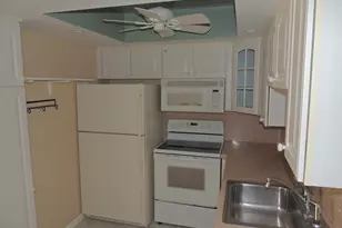291 Cape Shores Cir, Cape Canaveral, FL 32920 - Photo 4