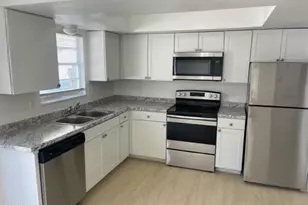 2254 W New Haven Ave, West Melbourne, FL 32904 - Photo 14