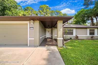 649 Narragansett Street NE, Palm Bay, FL 32907 - Photo 4