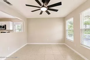 1076 Ivanhoe St NW, Palm Bay, FL 32907 - Photo 4