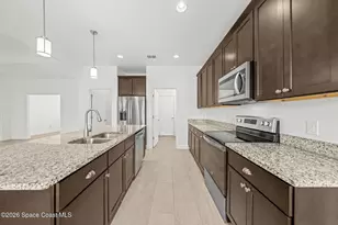 462 Hancock Street SW, Palm Bay, FL 32908 - Photo 8