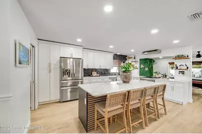 590 Sherwood Avenue, Satellite Beach, FL 32937 - Photo 16