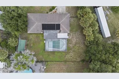 2414 Greenway Drive, Melbourne, FL 32901 - Photo 20
