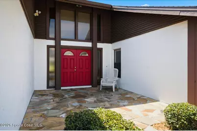 653 Doral Lane, Melbourne, FL 32940 - Photo 4