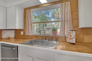 131 Woodland Dr, West Melbourne, FL 32904 - Photo 8
