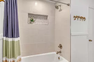 131 Woodland Dr, West Melbourne, FL 32904 - Photo 12