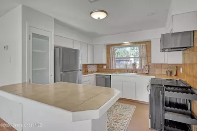 131 Woodland Drive, West Melbourne, FL 32904 - Photo 10