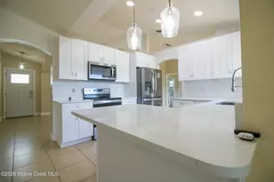 671 San Filippo Dr SE, Palm Bay, FL 32909 - Photo 6