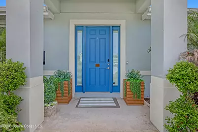 950 Tahiti Avenue SE, Palm Bay, FL 32909 - Photo 2