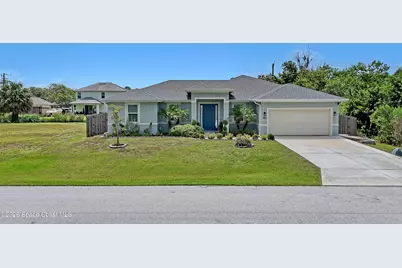 950 Tahiti Avenue SE, Palm Bay, FL 32909 - Photo 1