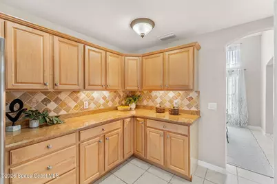 1566 Grand Isle Boulevard, Melbourne, FL 32940 - Photo 14