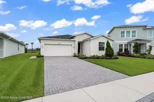 732 Veridian Cir NW, Palm Bay, FL 32907 - Photo 24