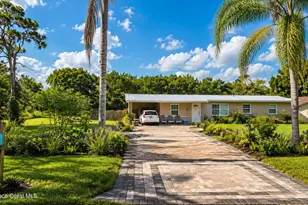 755 Cajeput Cir, Melbourne Village, FL 32904 - Photo 2