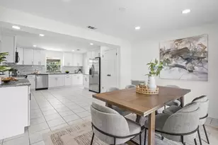 5215 Pina Vista Dr, Melbourne, FL 32934 - Photo 12