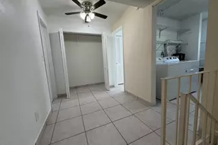 30 NW 87th Ave, Miami, FL 33172 - Photo 14