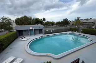 30 NW 87th Ave, Miami, FL 33172 - Photo 18