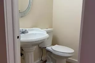 30 NW 87th Ave, Miami, FL 33172 - Photo 6