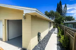 219 N Brevard Ave, Cocoa Beach, FL 32931 - Photo 2