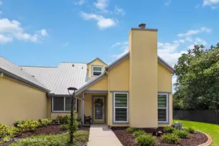 540 Vermont St NE, Palm Bay, FL 32907 - Photo 4